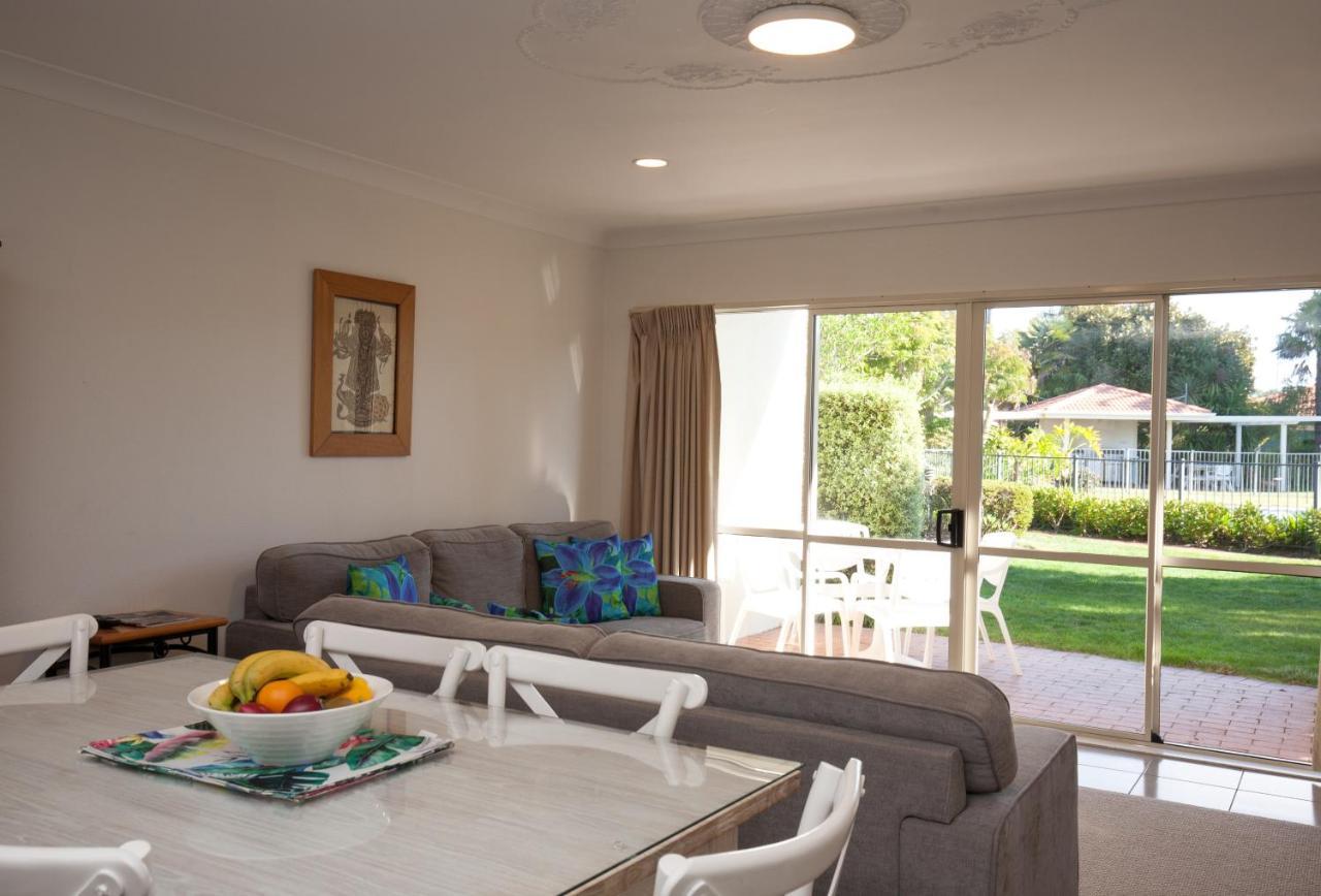 Pacific Palms Resort Папамоа Екстериор снимка