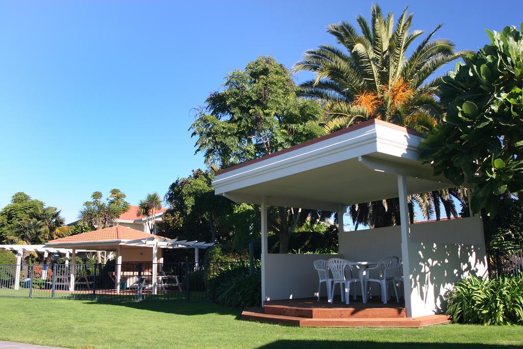 Pacific Palms Resort Папамоа Екстериор снимка