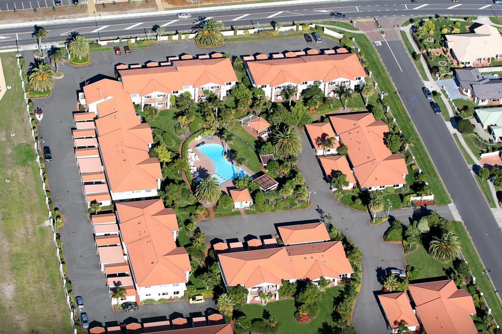 Pacific Palms Resort Папамоа Екстериор снимка