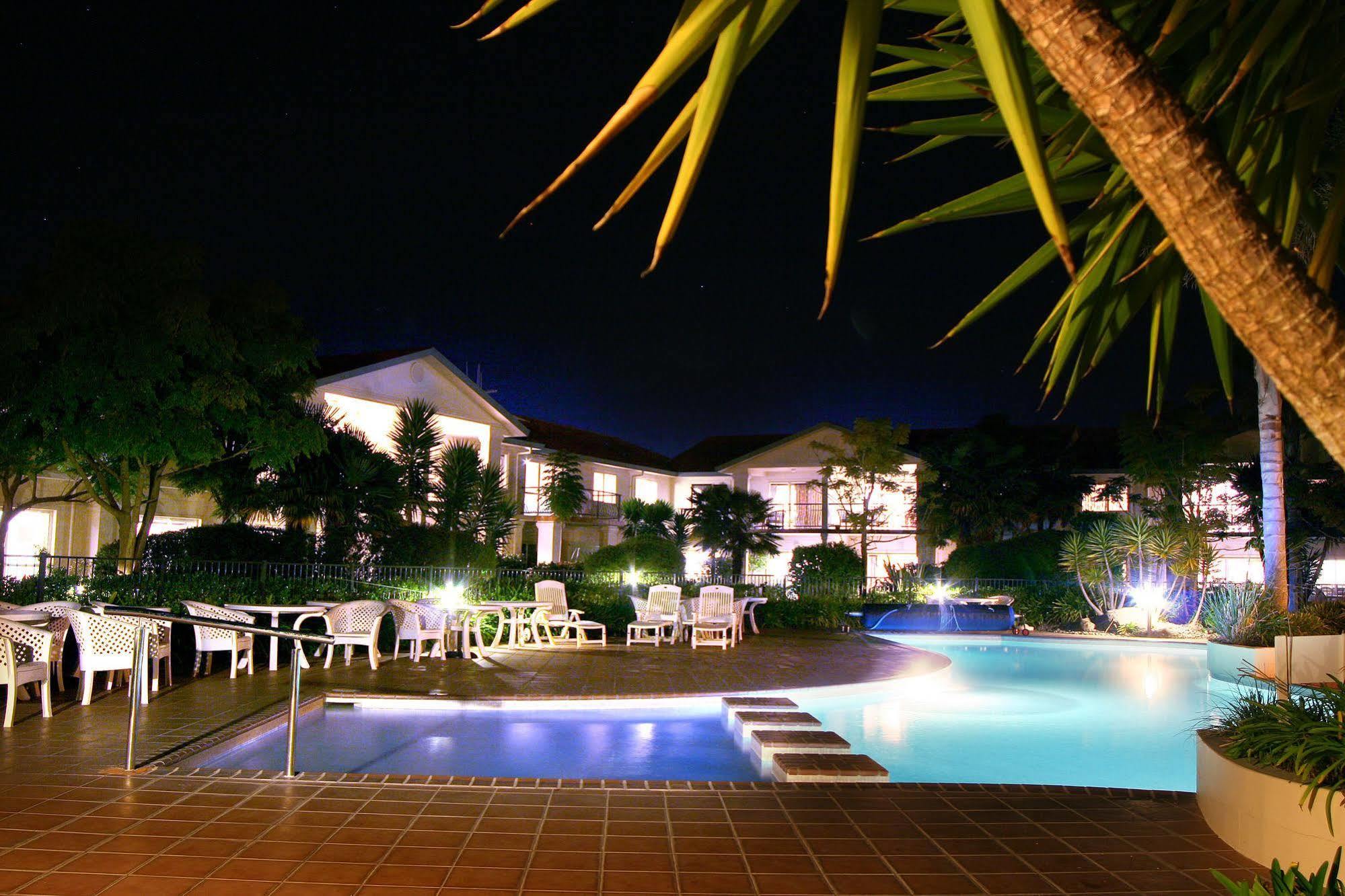 Pacific Palms Resort Папамоа Екстериор снимка