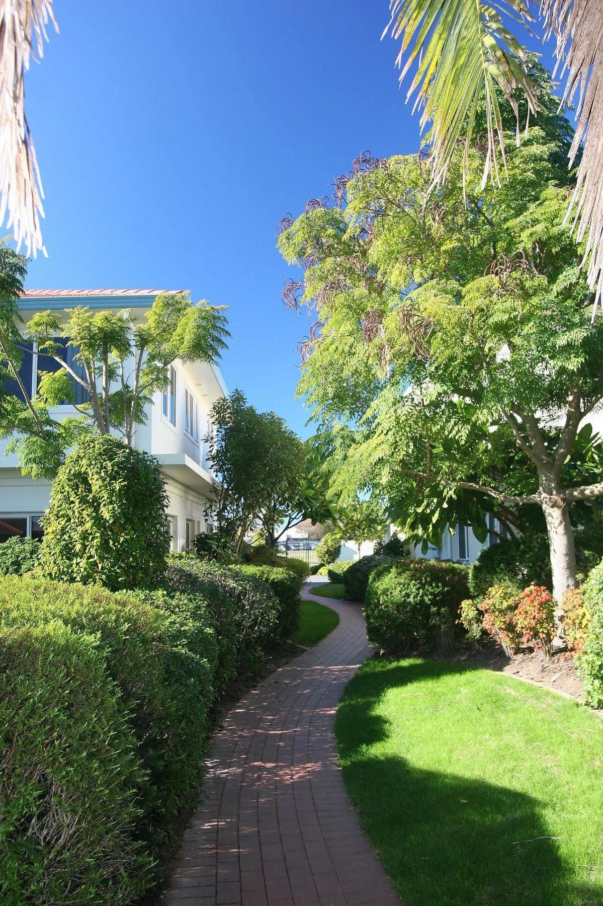 Pacific Palms Resort Папамоа Екстериор снимка